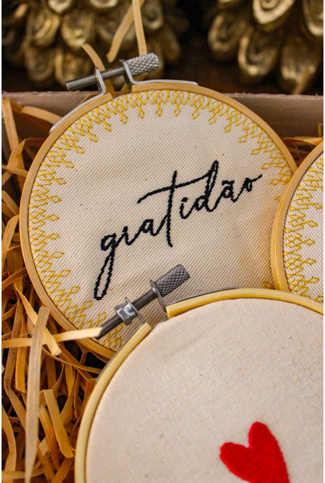 Kit Presente Bordados e Amor -4-